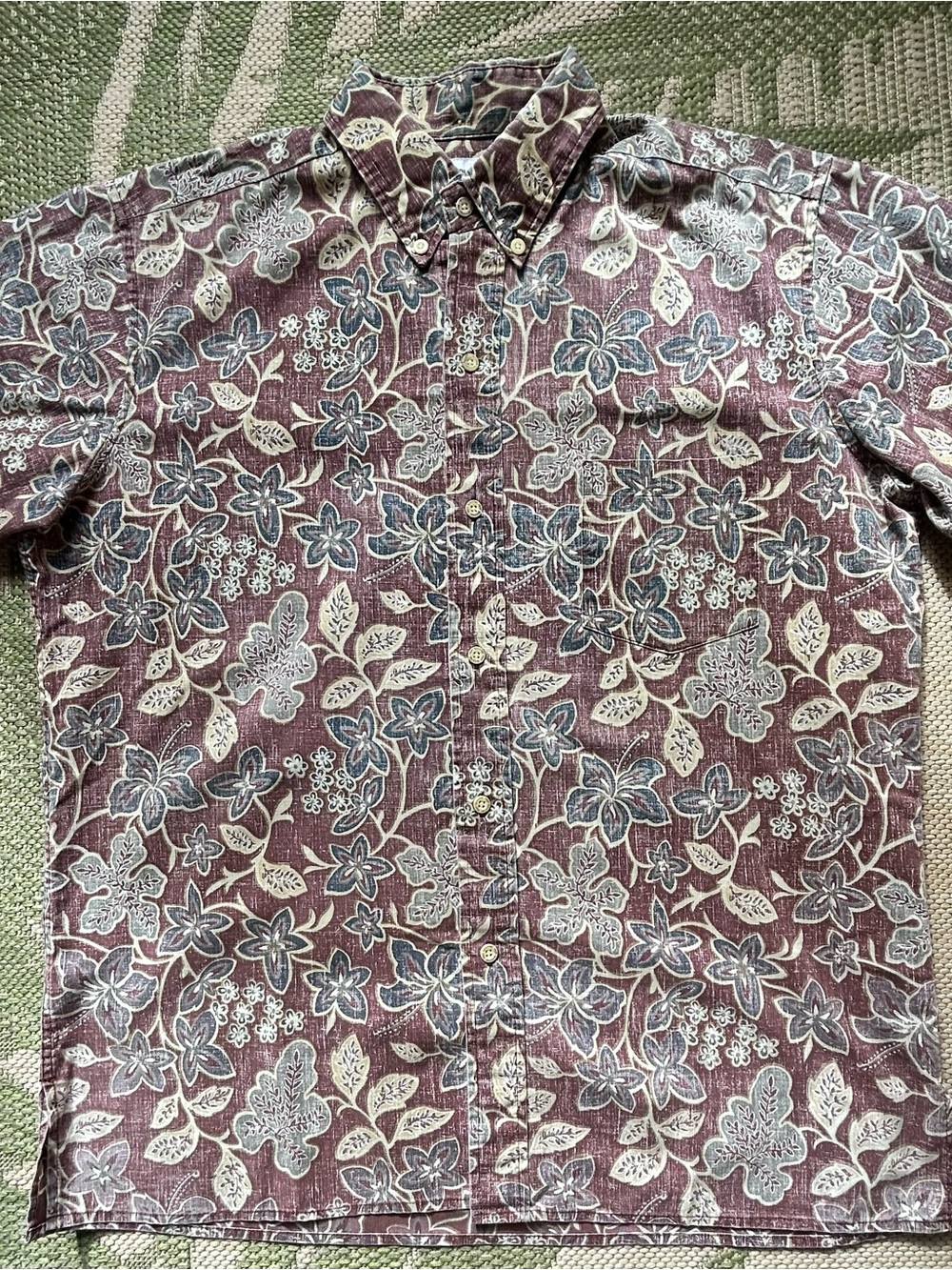Reyn Spooner Burgundy Floral Button-Down Aloha Shirt Size M